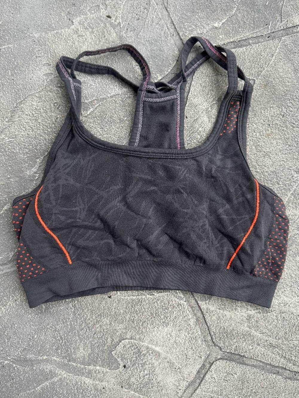 Women's Gray Seamless Strappy Athletic Sports Bra with Orange Accents - Small